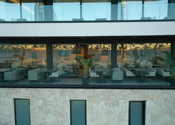 Al'Yacht PremiumAlbergo